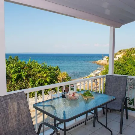 Beachfront House 